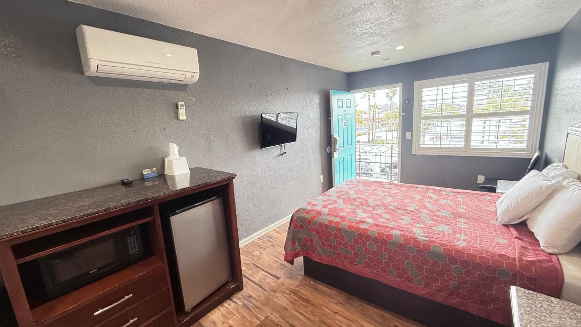 Fireside Inn By The Beach Boardwalk & Bowling Санта-Крус Экстерьер фото